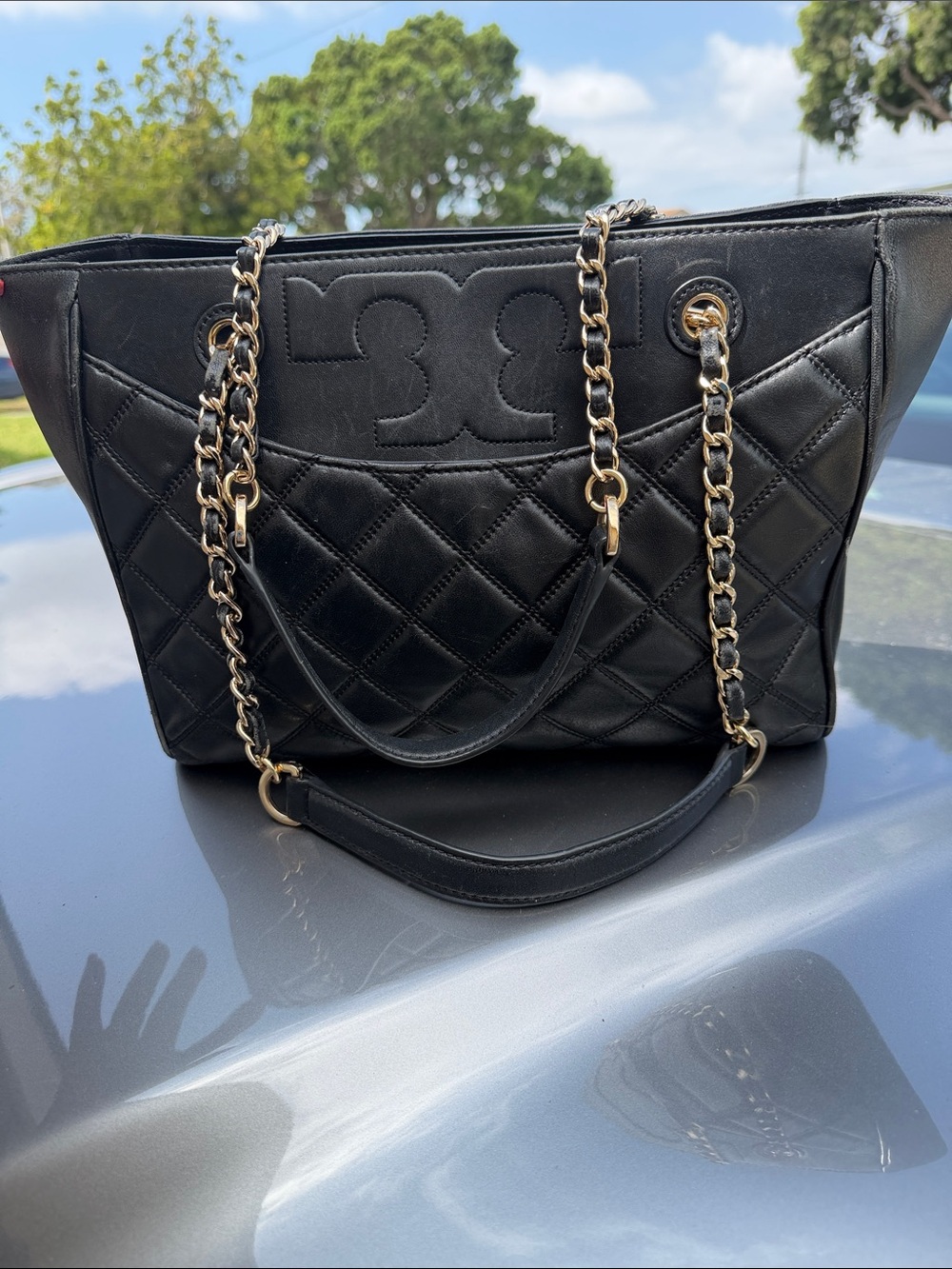 Tory Burch Savannah Tote featuring a prominent embossed double-T & Gold Chain